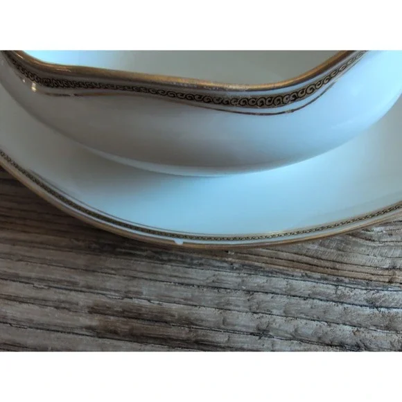 LIMOGES, FRANCE gold encrusted M. REDON 10" Gravy Boat Attached Under Plate - Picture 11 of 16